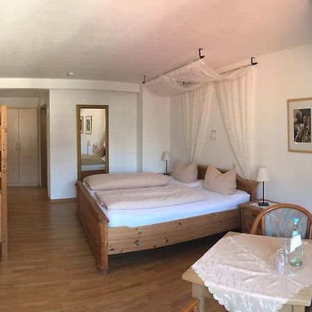 Hotel Feiden Garni Gästehaus Alte Bürgermeisterei Ediger-Eller Exterior foto